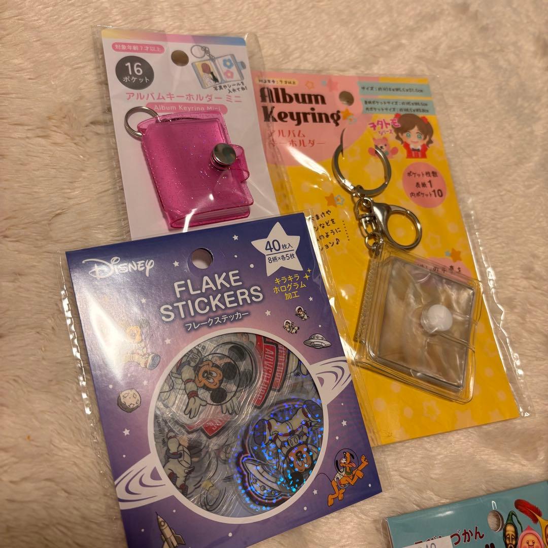 ボンボンドロップシール 肉球 タイル マシュマロ シール帳 シール交換