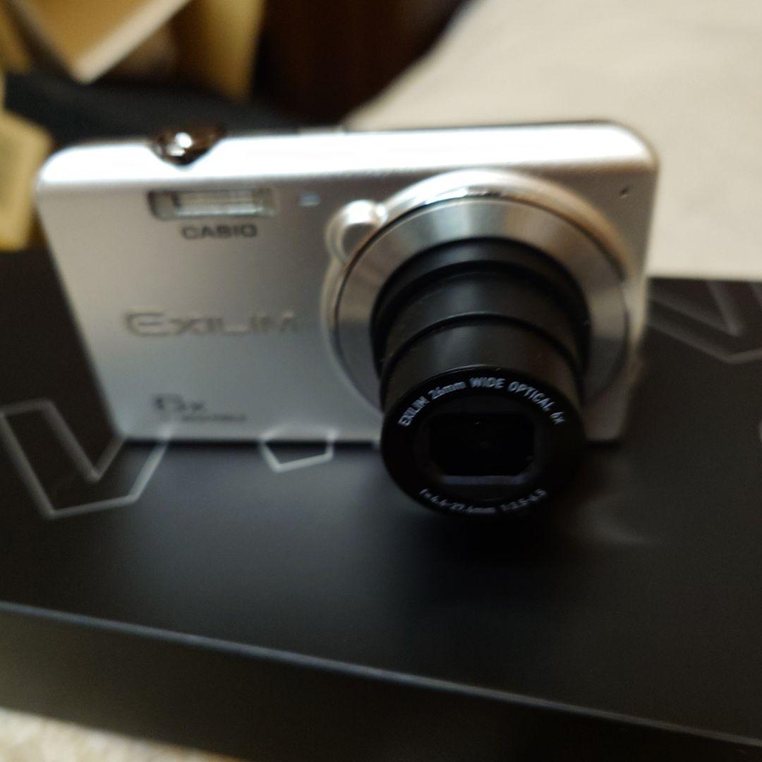 美品•完動品】CASIO EXILIM EX-Z900 動作確認済の通販はau PAY