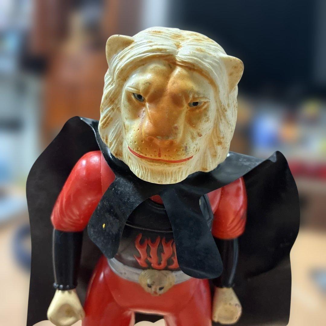 ブルマァク製 怪傑ライオン丸 黒マント付き希少ソフビフィギュア