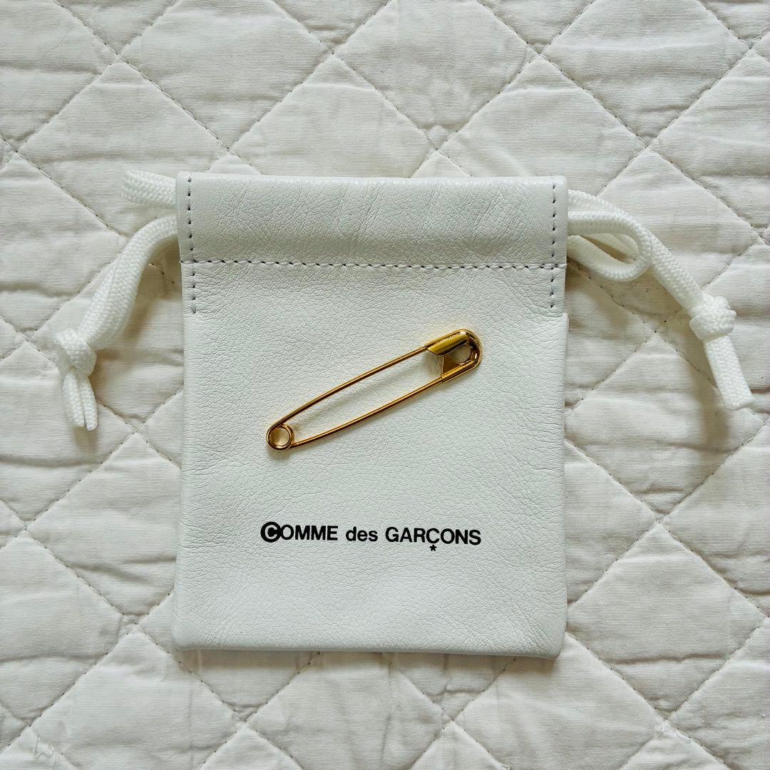 た*ち様 □コムデギャルソン□安全ピン□未使用新品□COMME des GARC