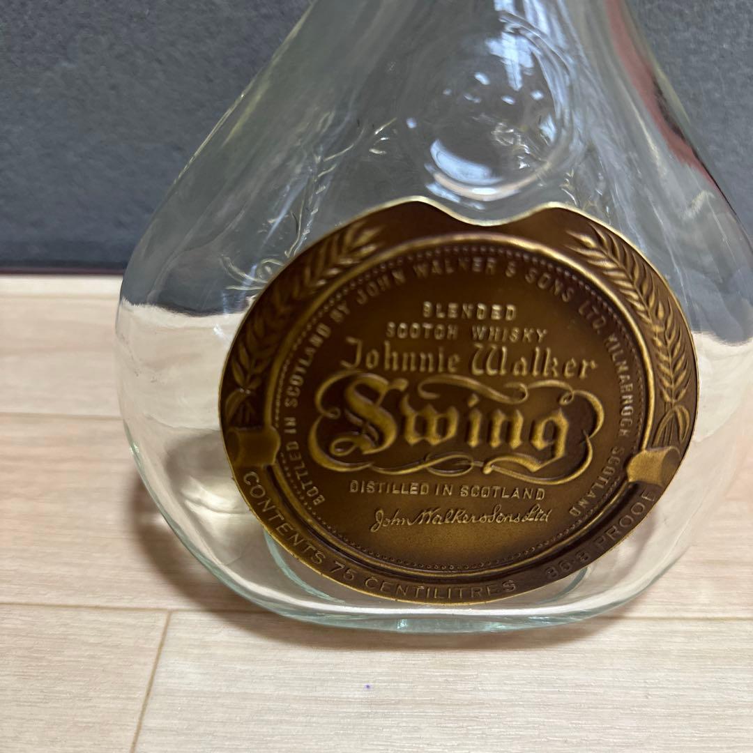 ジョニーウォーカー Swing スコッチウイスキー空瓶 - メルカリ