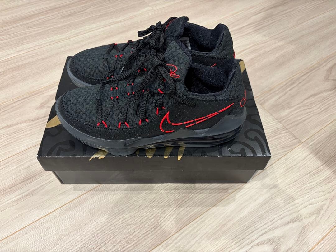 NIKE LEBRON 17 LOW 27cmブラック／レッド - メルカリ
