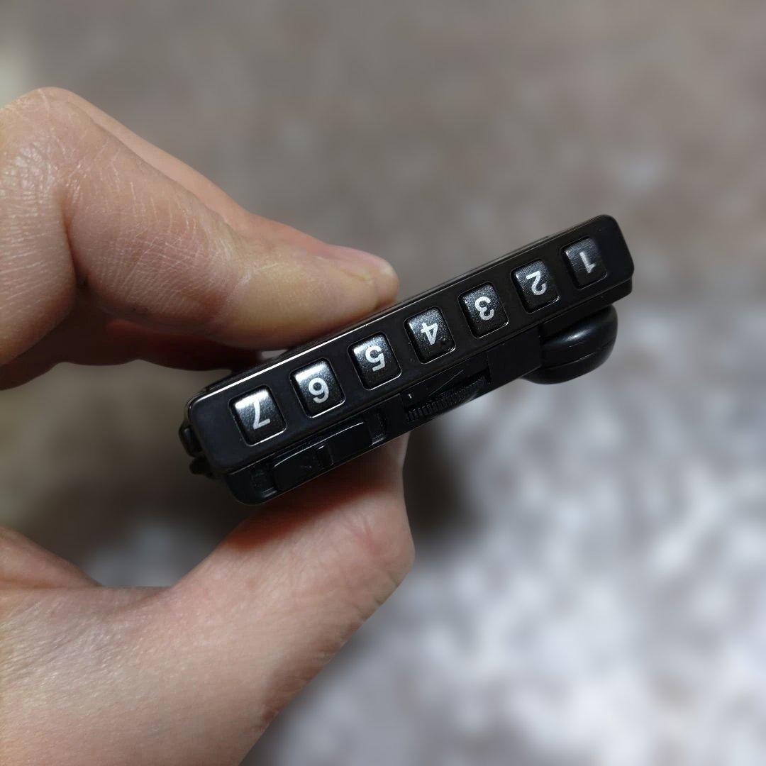 ソニー ポケットラジオ SRF−R356 管理ナンバー811 - メルカリ