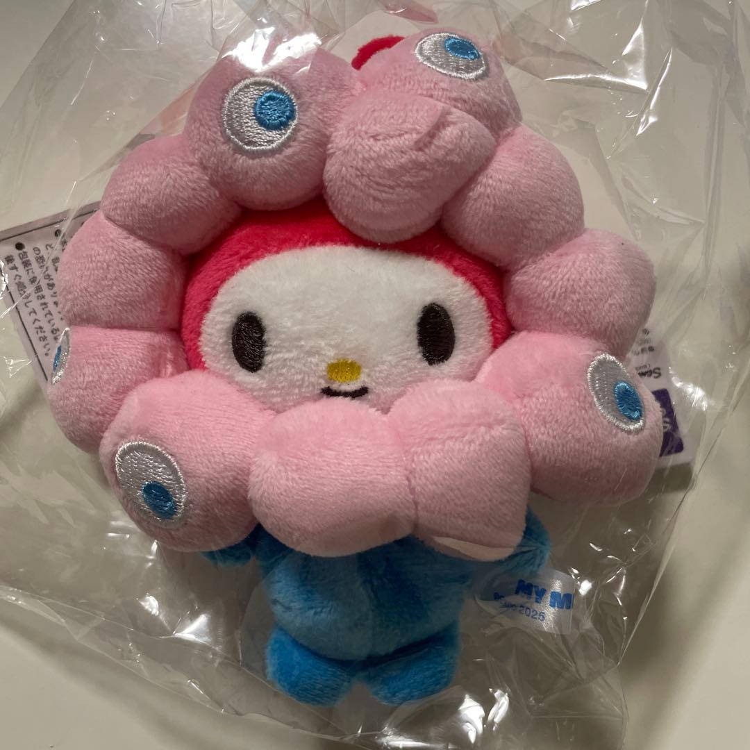 大阪万博 ミャクミャク マイメロディカラビナ付きマスコット - メルカリ