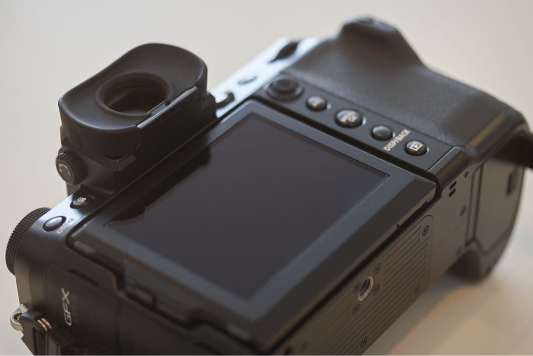 FUJIFILM GFX 50S II 極上美品 シャッター数回2023回 - メルカリ