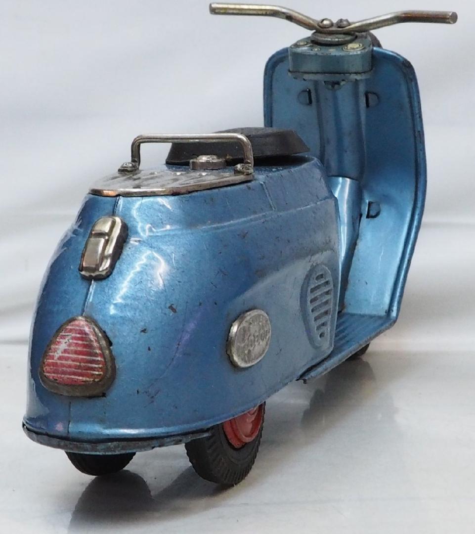 萬代屋【新三菱工業シルバーピジョン青】ブリキtin toy carスクーター