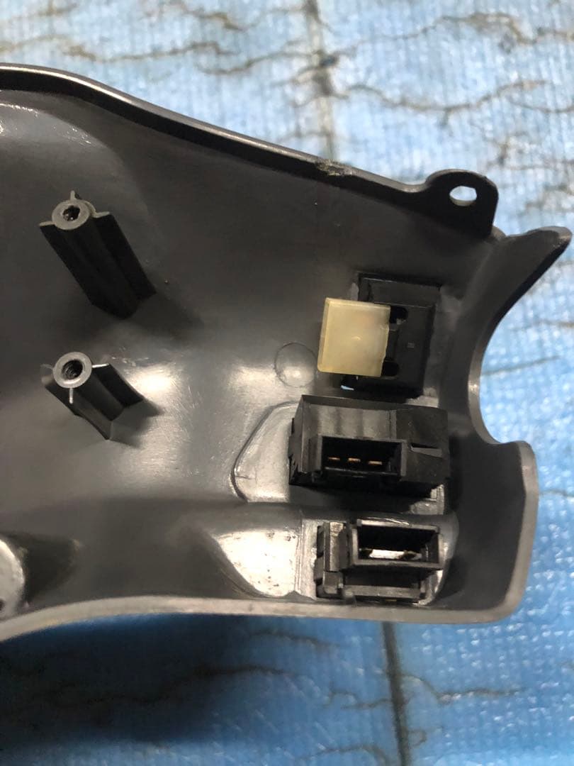 AF34/35ライブディオZX SR 純正メーター廻りインナー 灰色＊送料込み