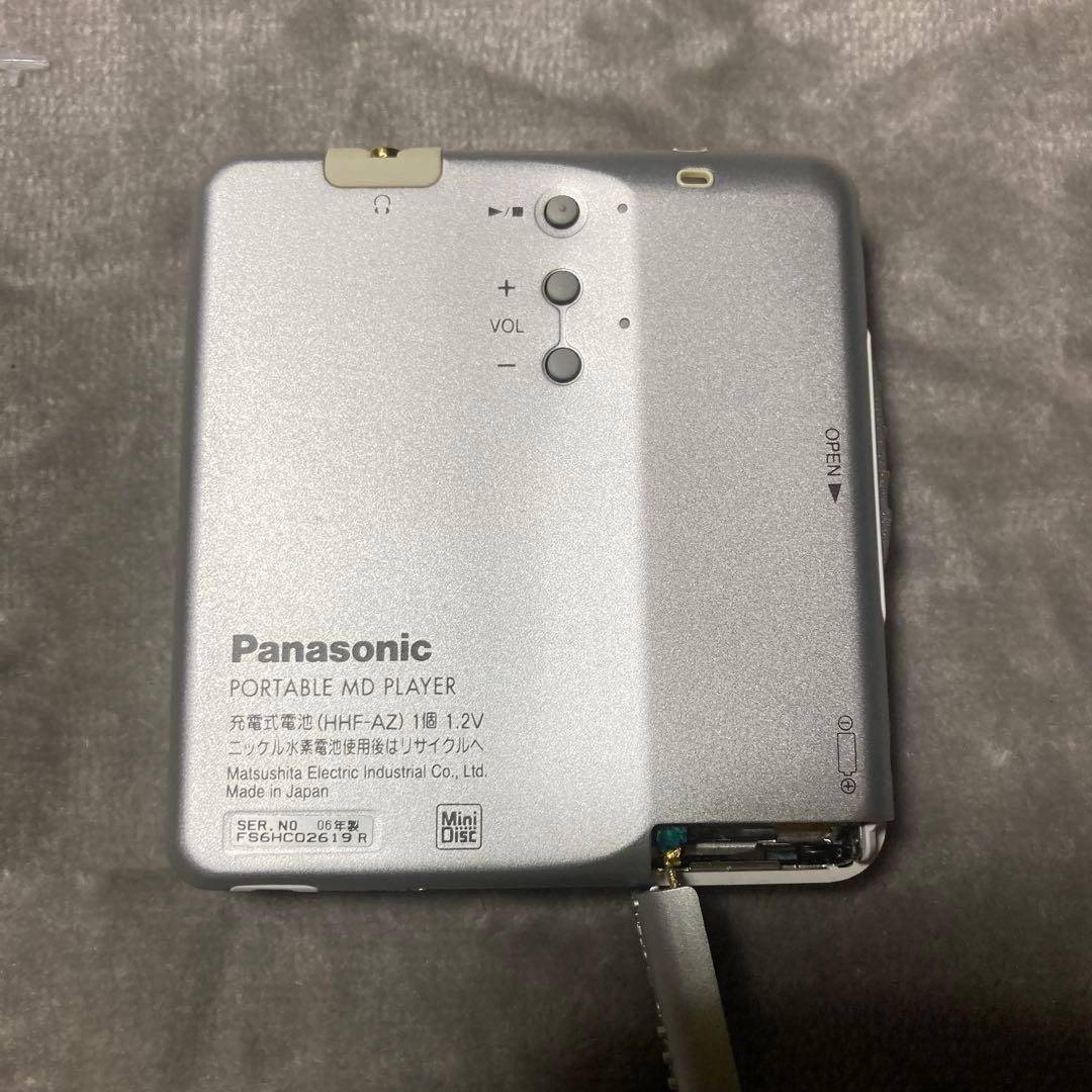 パナソニック MD ポータブルMDプレーヤー SJ-MJ100 シルバー 中古品