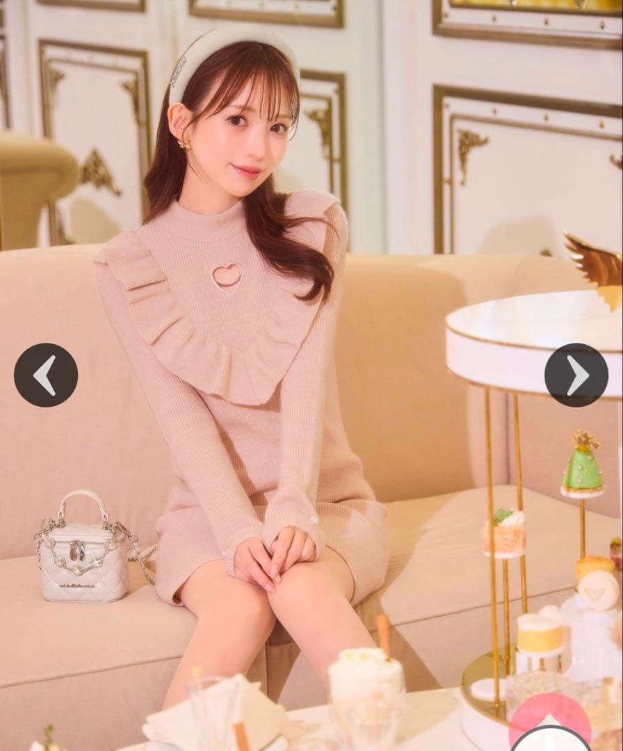 ハートカットニットワンピース ミシェルマカロン - メルカリ