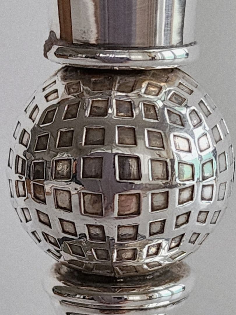 銀製 Silver MONTHLY CUP 301.31g　ゴルフ 記念カップ