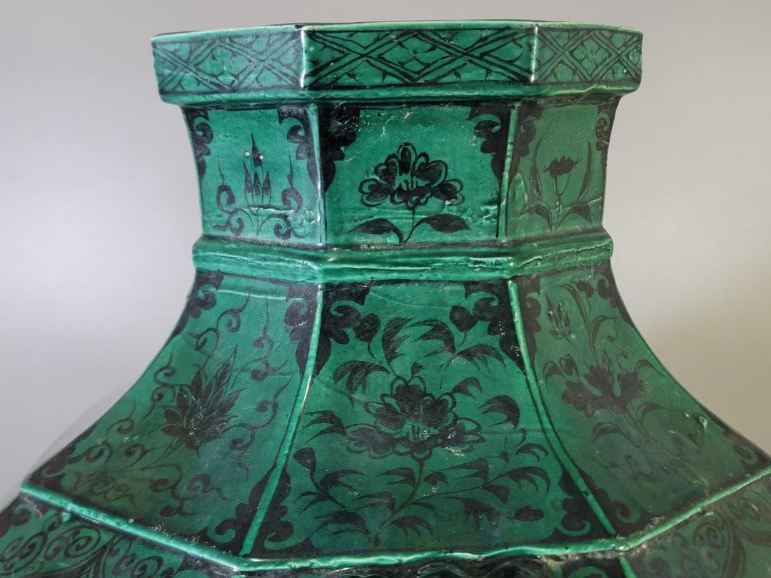 古い 中国 緑釉 獣耳 六角 瓶 高さ 39.5ｃｍ DT621