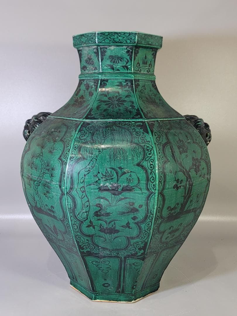 古い 中国 緑釉 獣耳 六角 瓶 高さ 39.5ｃｍ DT621