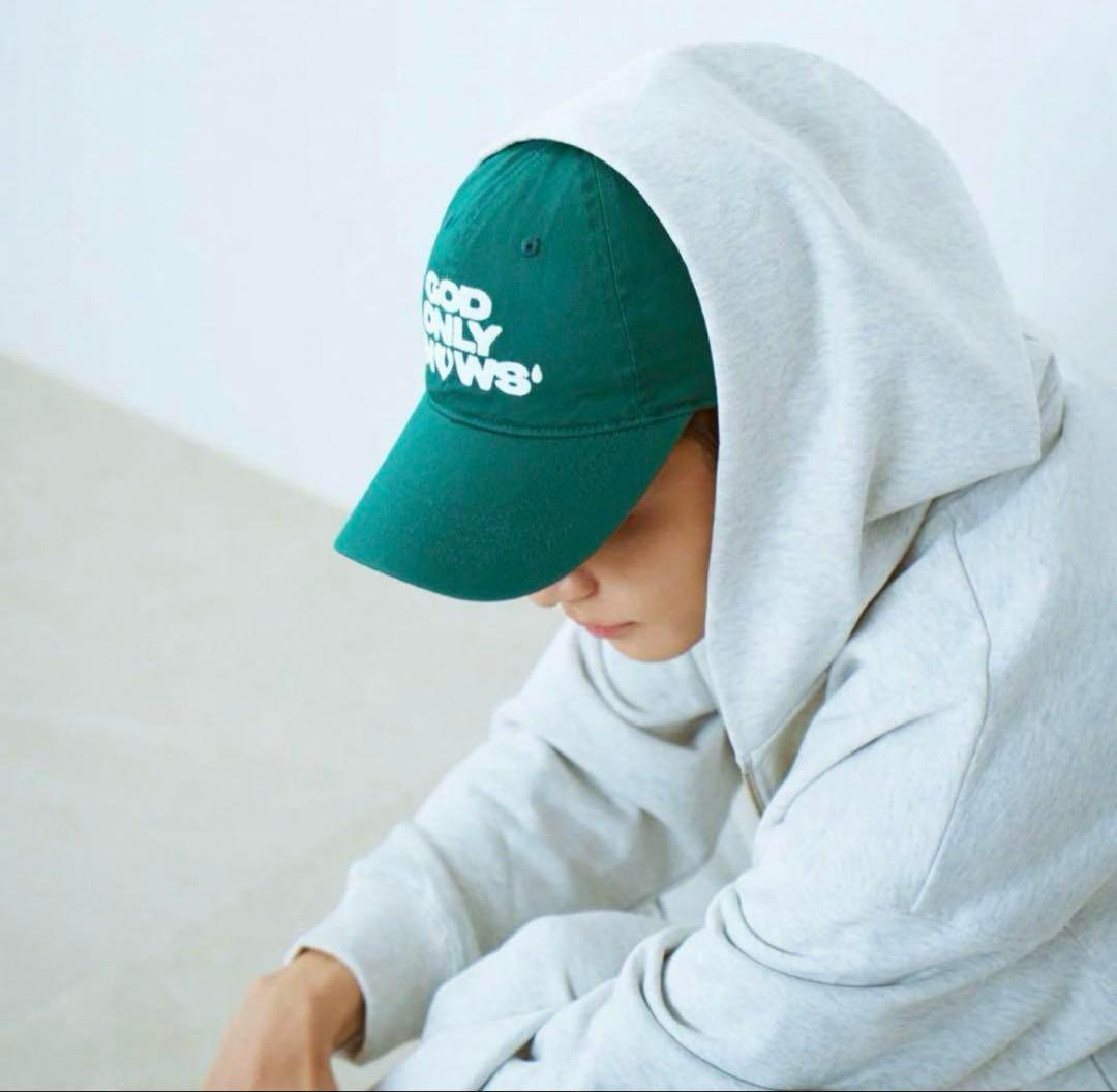 岩田剛典 GOD ONLY KNOWS パーカー - メルカリ