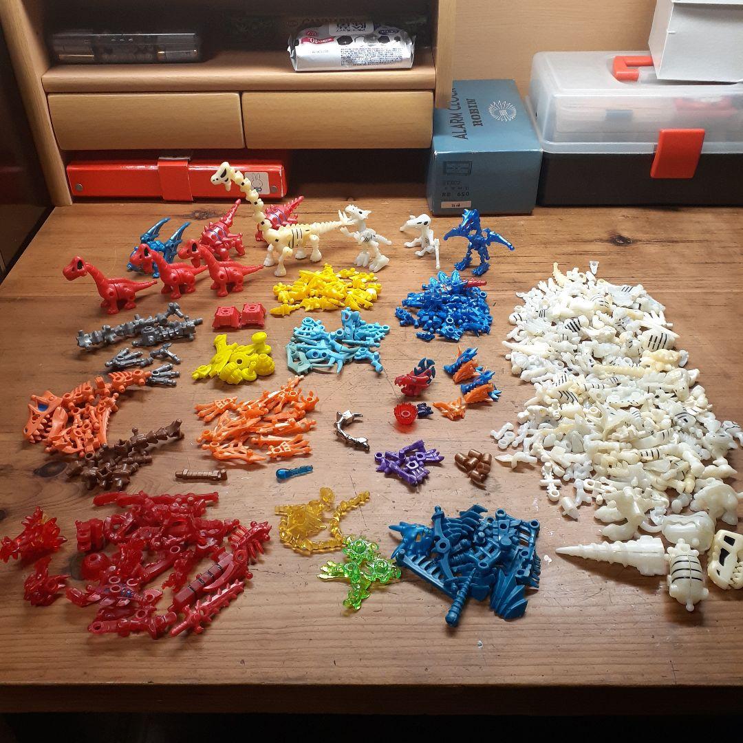 大量】ほねほねザウルス まとめ売り クリアパーツ ジャンク - メルカリ