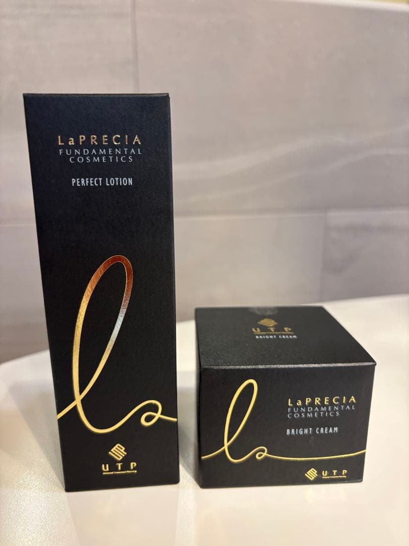 【UTP】パーフェクトローション & ブライトクリーム セット ラ・プレシア パーフェクトローション - 株式会社UTP