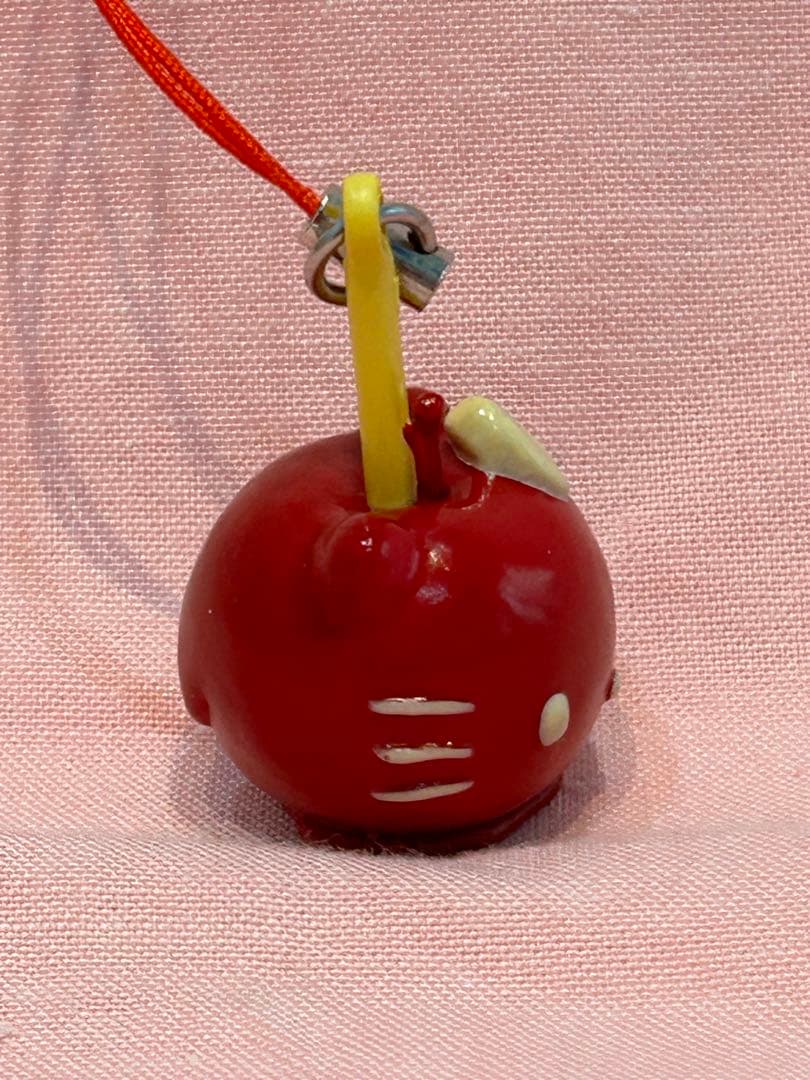 サンリオ お祭りハローキティ マスコット りんご飴 - メルカリ