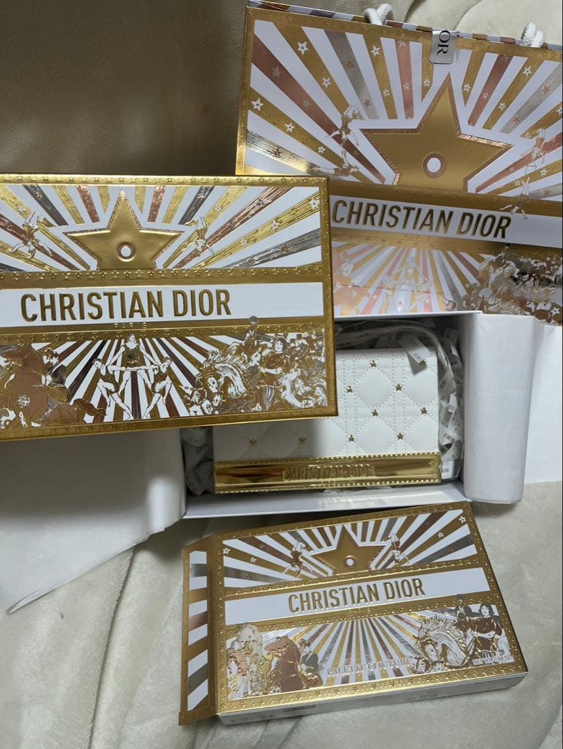 ＜DIOR/ディオール＞クチュール マルチユース パレット ディオール / エクラン クチュール マルチユース パレットの公式商品