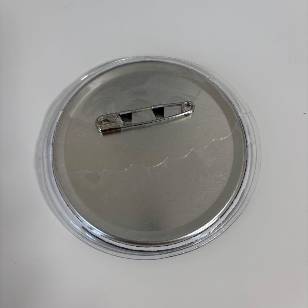 トレジャー TREASURE アサヒ 缶バッジ - メルカリ