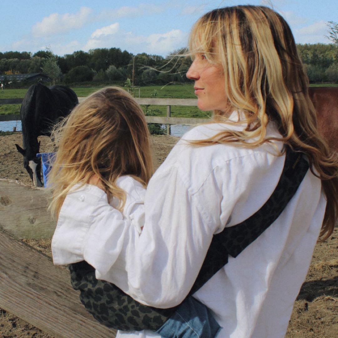 未使用に近い】WILDRIDE アクティブキャリー グレー レオパード - メルカリ