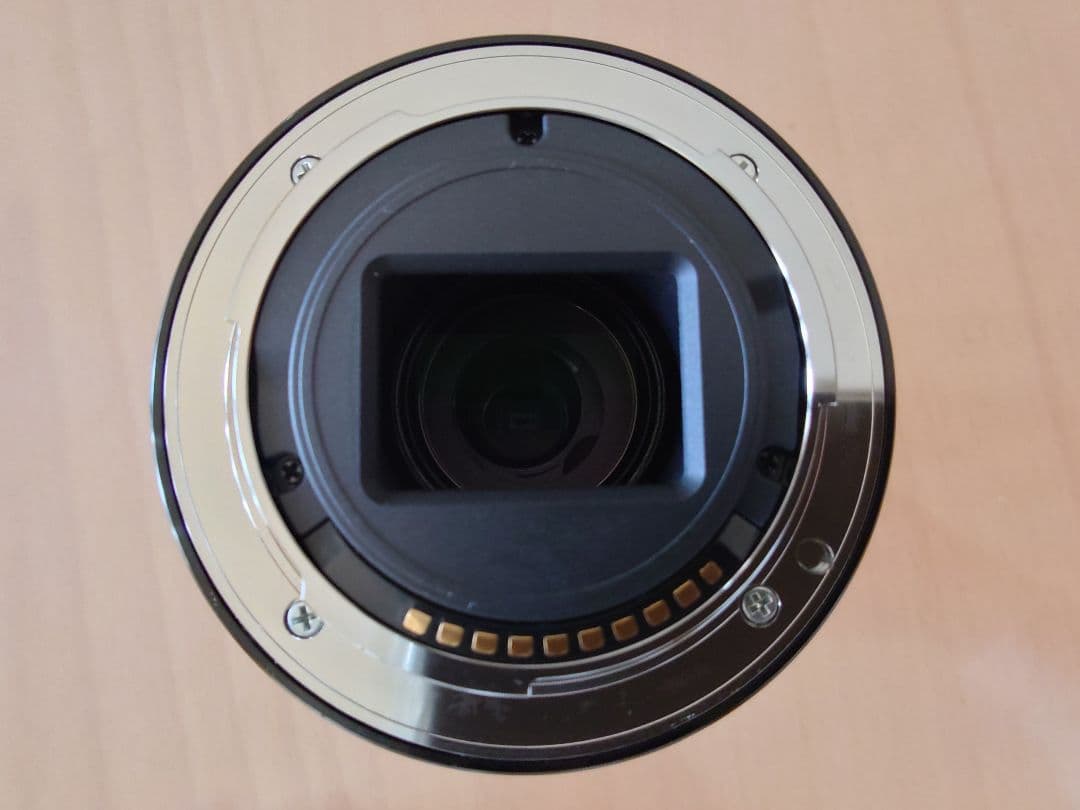 未使用　SONY E 55-210mm F4.5-6.3 OSS ズームレンズ