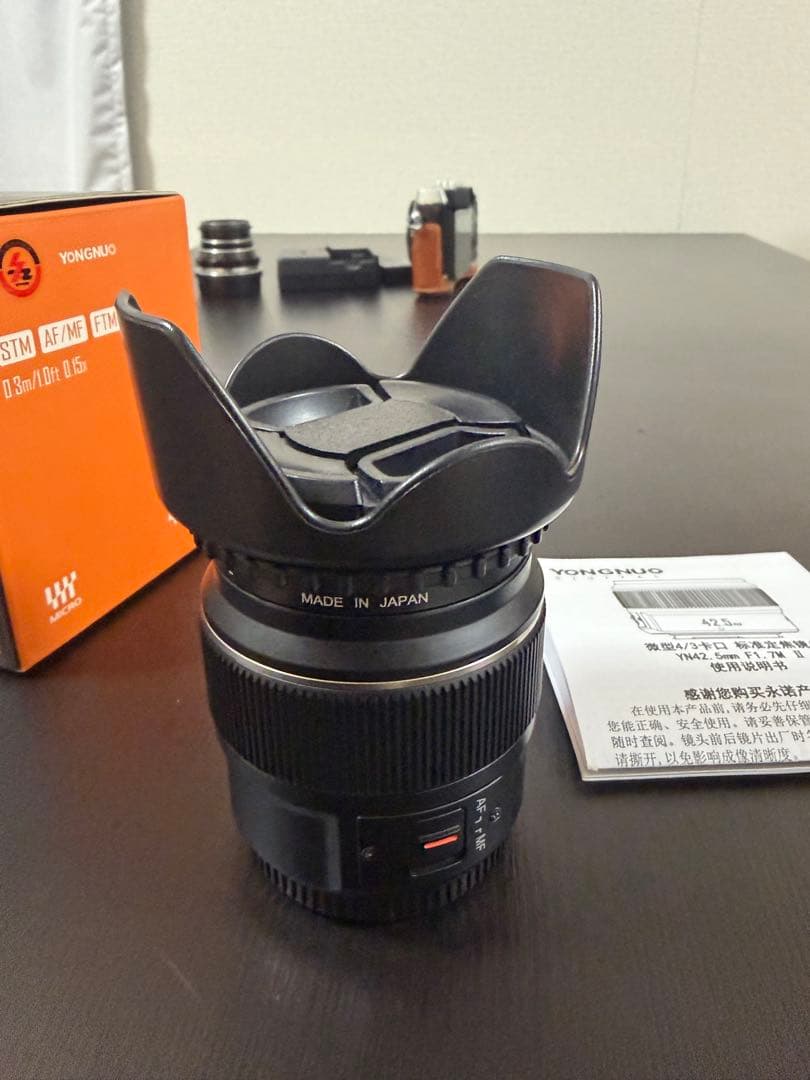 【美品】YONGNUO YN 42.5mm F1.7M (マイクロフォーサーズ)