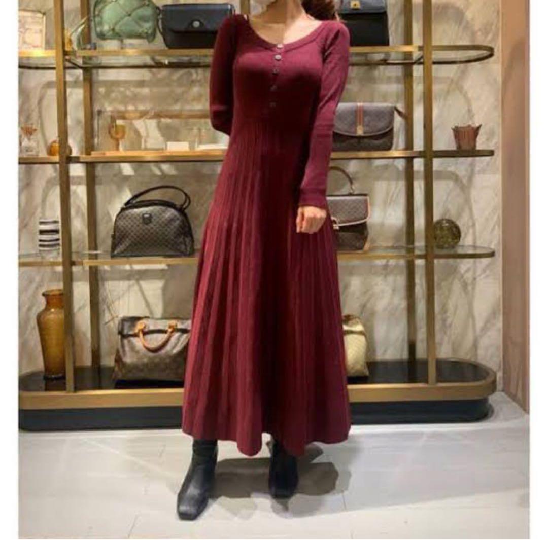 Lily Brown ラメニットワンピース リリーブラウン - メルカリ