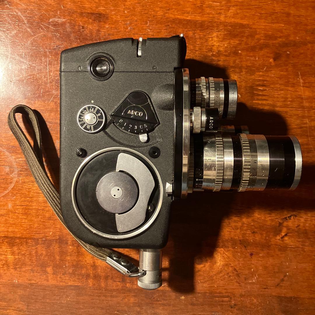 Arco Eight 8mmフィルムカメラ ケース付き - メルカリ