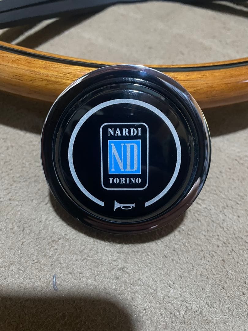 三*谷様 ☆極美品☆ナルディCLASSIC ウッド/ブラックスポーク（36φ）N