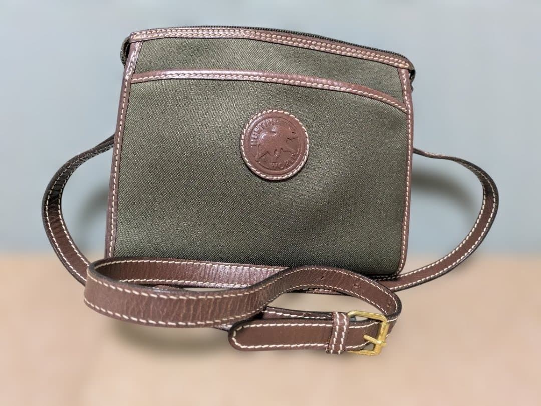 HUNTING WORLD ショルダーバッグ オリーブグリーン - メルカリ