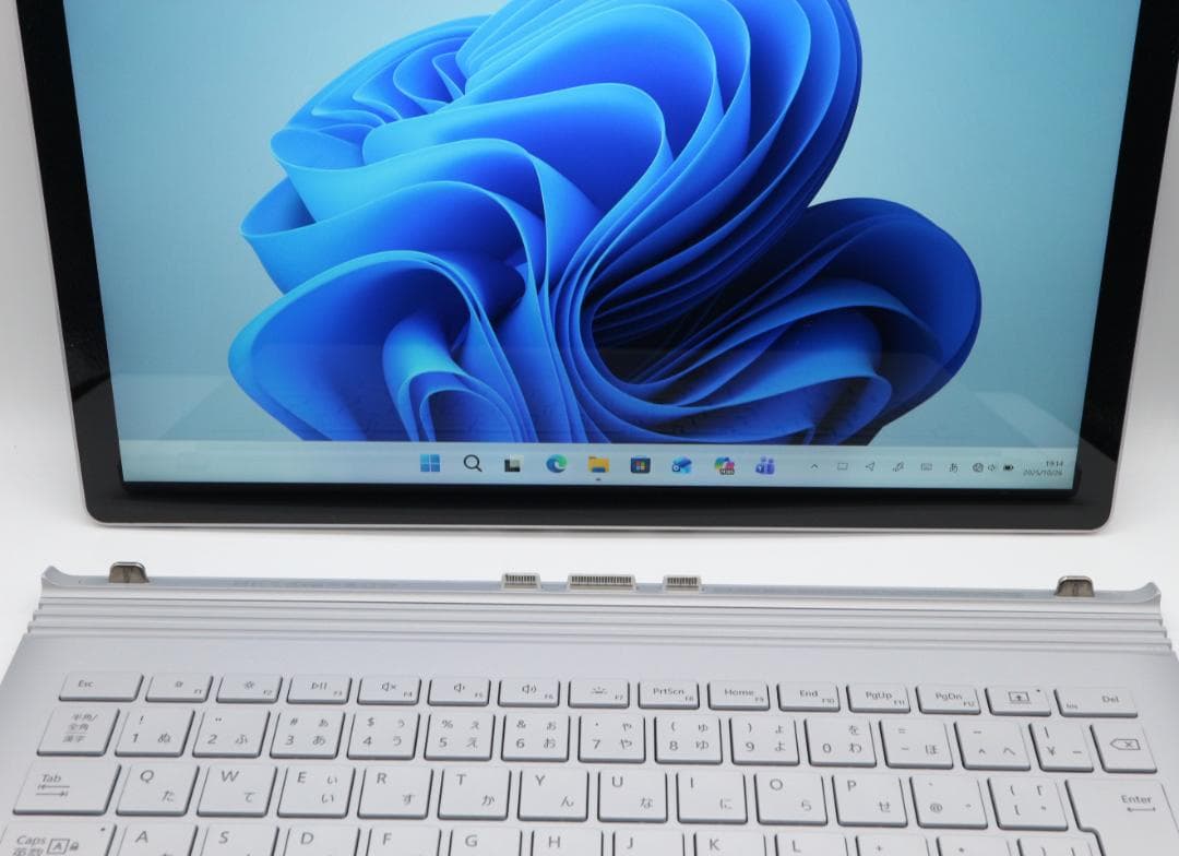 概ね綺麗Surface Book2 i7グラボ搭載GTX1050オフィス電池良好 - メルカリ