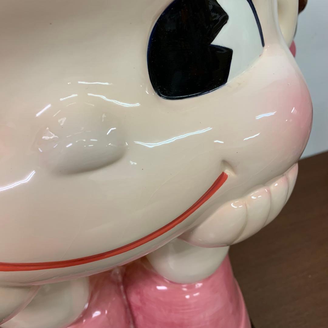 ➀希少 不二家 ペコちゃん ジャンボ 特大 陶器製置物 お座り 限定品