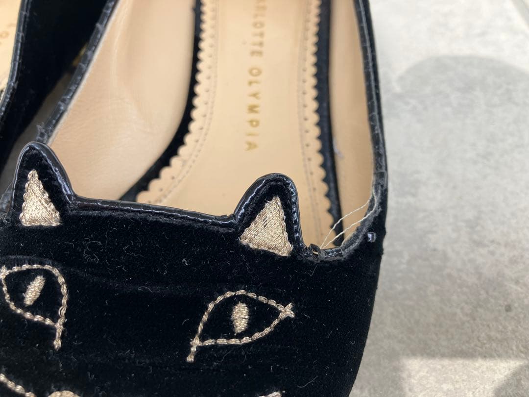 CHARLOTTE OLYMPIA 猫刺繍 フラットシューズ 黒 36 1/2 - メルカリ