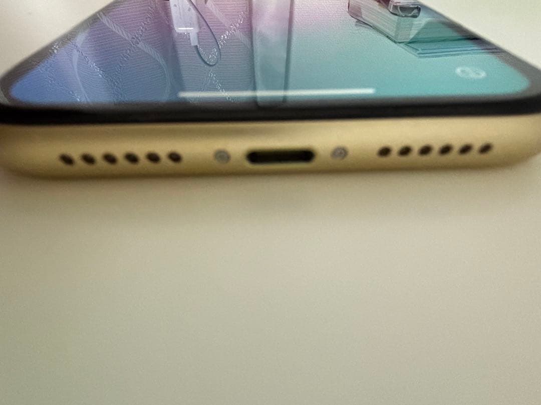 Apple iPhone XR イエロー128GB