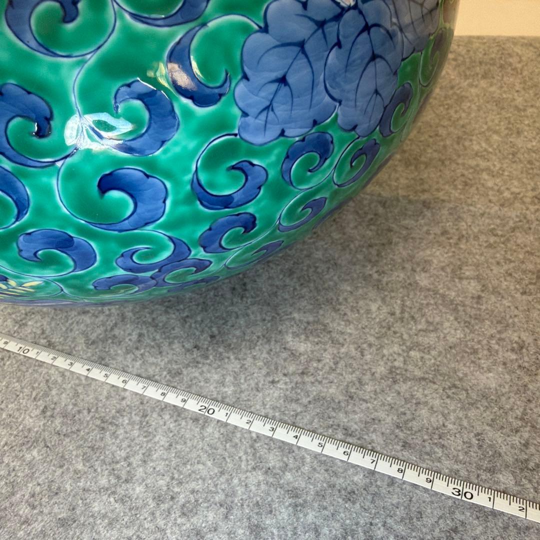 有田焼伝統工芸・総手描き 色鍋島様式唐草文様桐絵飾り花瓶 陶芸作家 藤井