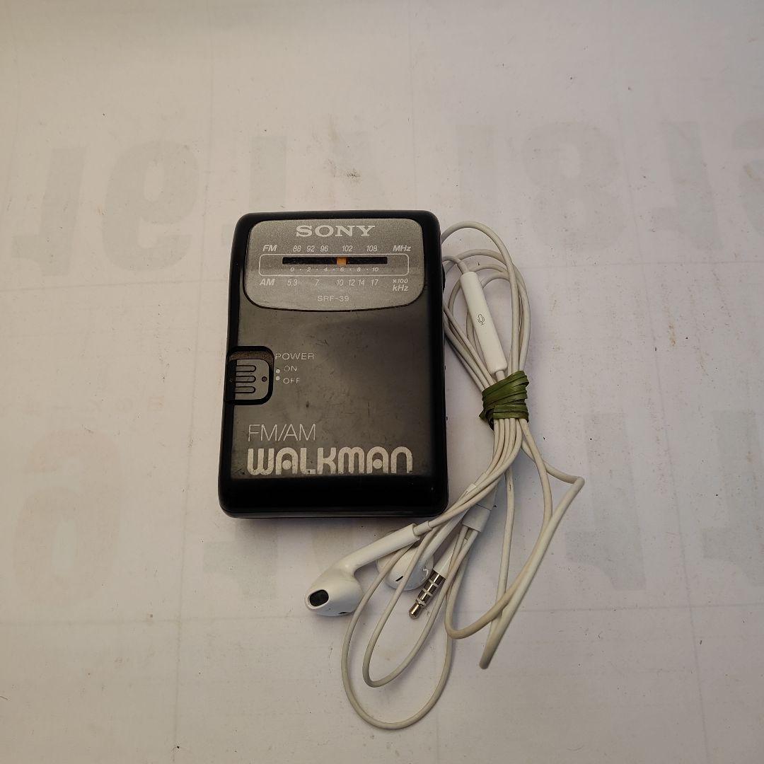 SONY ウォークマン AM/FMラジオ 米国版 1990年代 SRF-39 - メルカリ