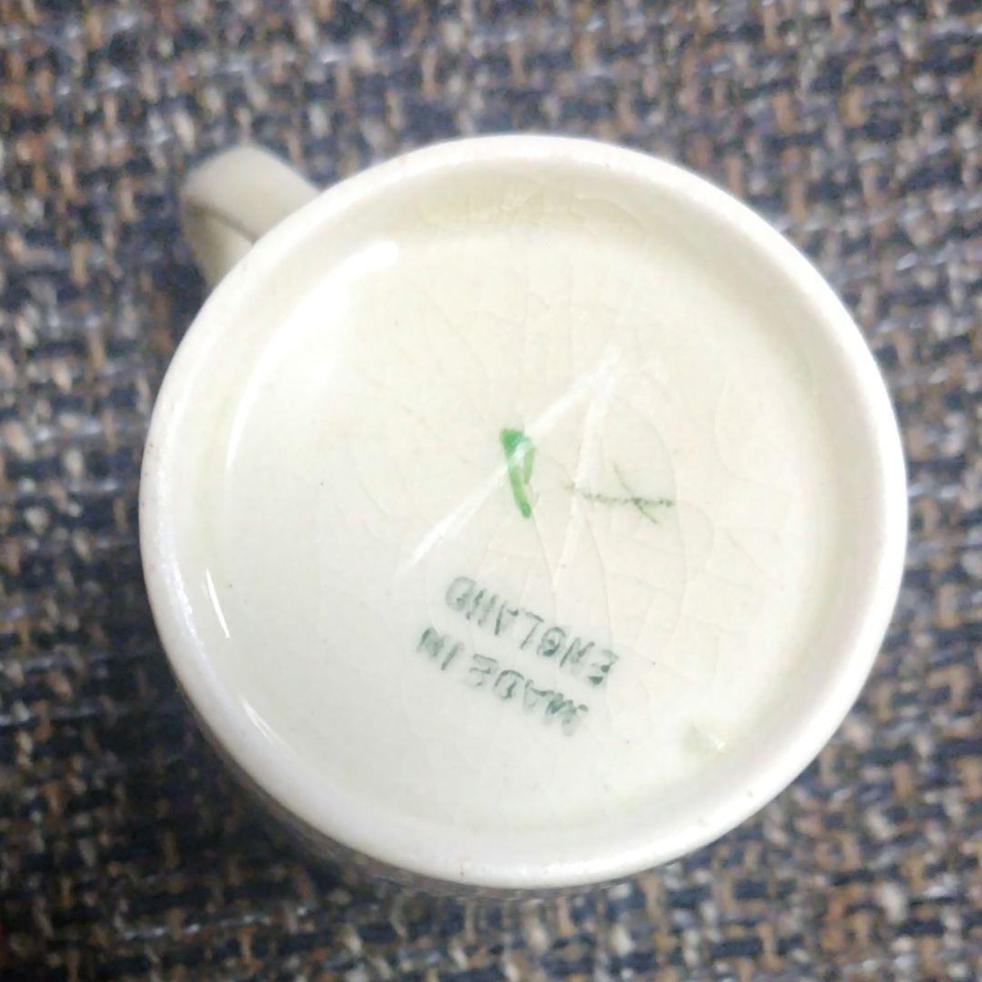 売約済、スージークーパー「クレヨン・ライン」デミカップ＆ソーサー