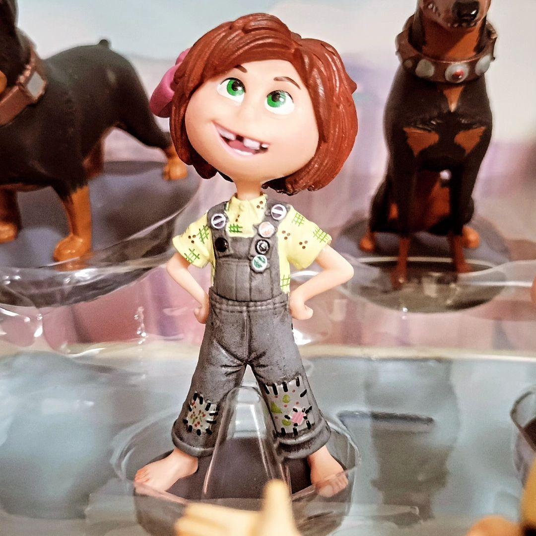 ピクサー『カールじいさんの空飛ぶ家』 DX フィギュア セット - メルカリ