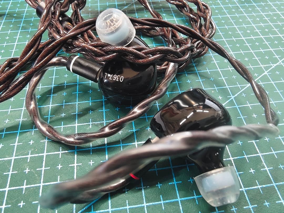 Nicehck Rockies 有線イヤホン HiFi 4.4/3.5 - メルカリ