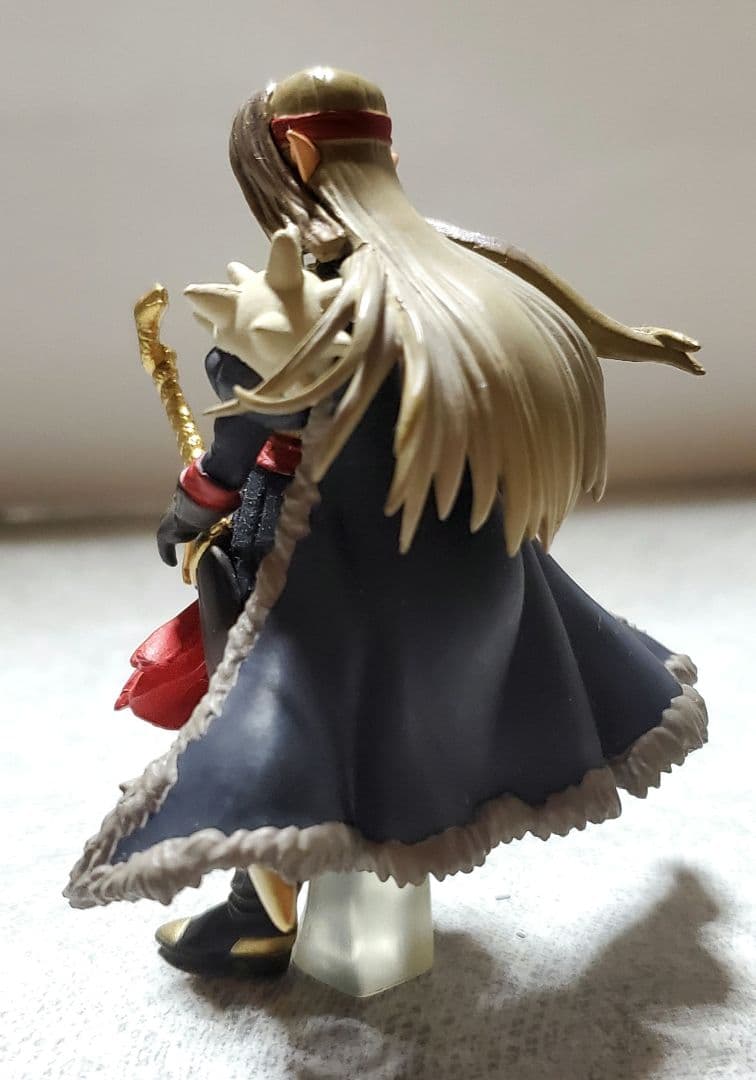 ドラゴンクエスト 魔剣士ピサロ フィギュア - メルカリ