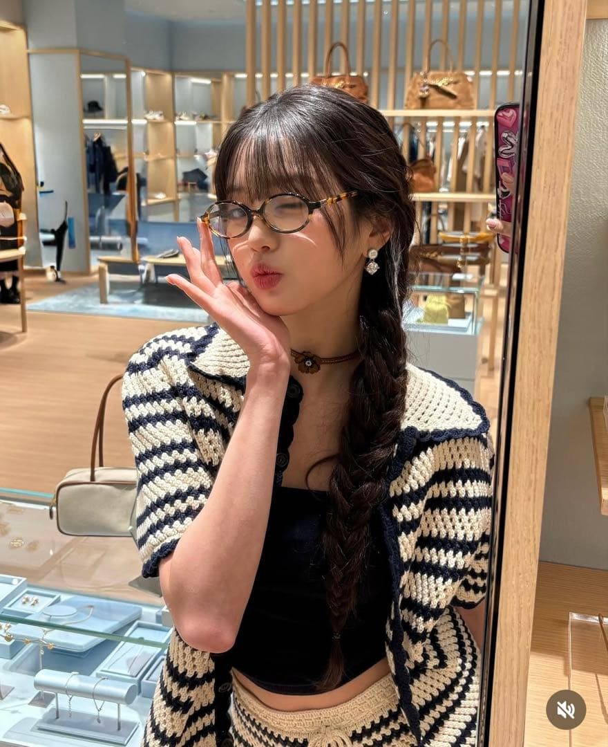 極美品【ミュウミュウ】ウォニョン着用 サングラス べっこう柄 ケース