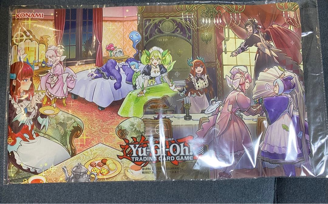 遊戯王 プレイマット ドラゴンメイド - メルカリ