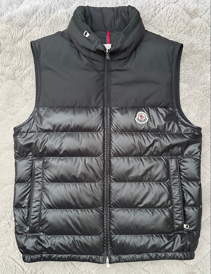 モンクレール　CERCES ライトダウンベスト　サイズ2 MONCLER（モンクレール） 24SS新作 メンズ CERCES ライトダウンベスト