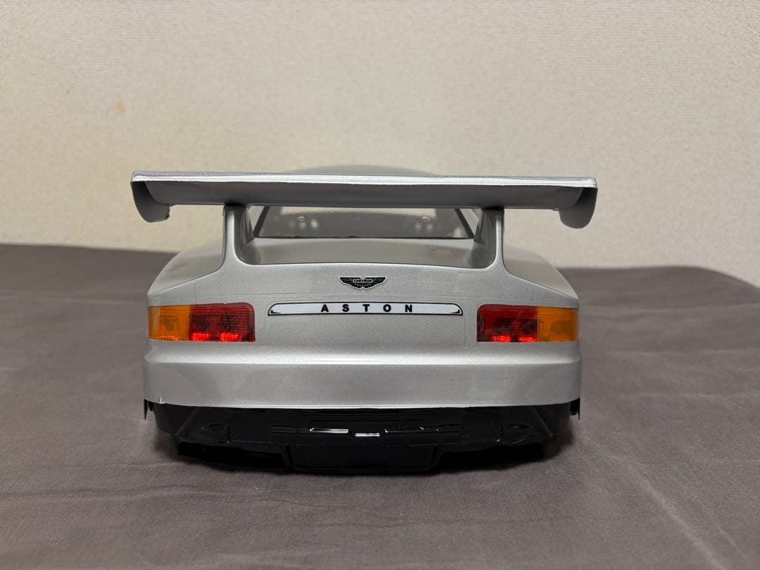 ラジコン ボディ アストンマーティン DB7 未走行