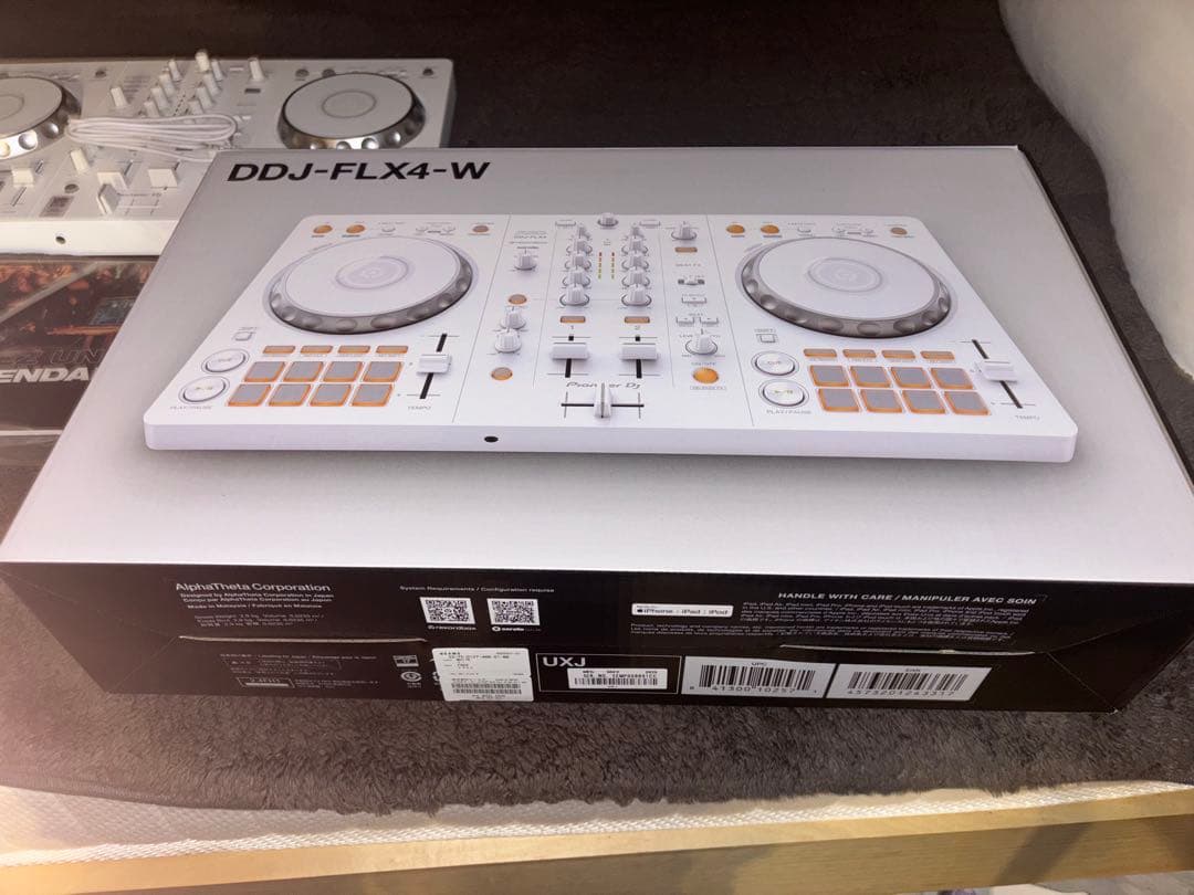 【新品未使用】pioneer DDJ-FLX4-W Pioneer DJ DDJ-FLX4 2-Channel Rekordbox and Serato DJ Controller