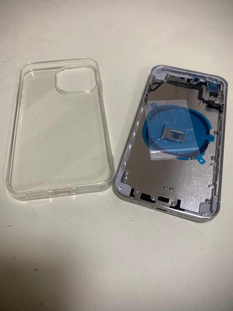 iPhoneXR用 iPhone15仕様 バックパネル ホワイト カスタム - メルカリ