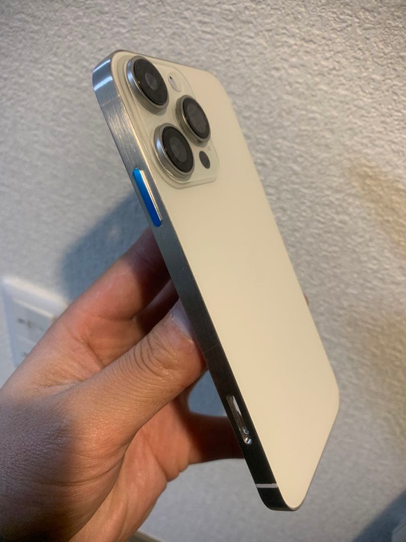 iPhoneXR用 iPhone15仕様 バックパネル ホワイト カスタム - メルカリ