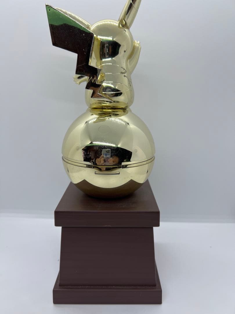 ポケモン電報 記念トロフィー ピカチュウ ゴールドカラー NTT 非売品