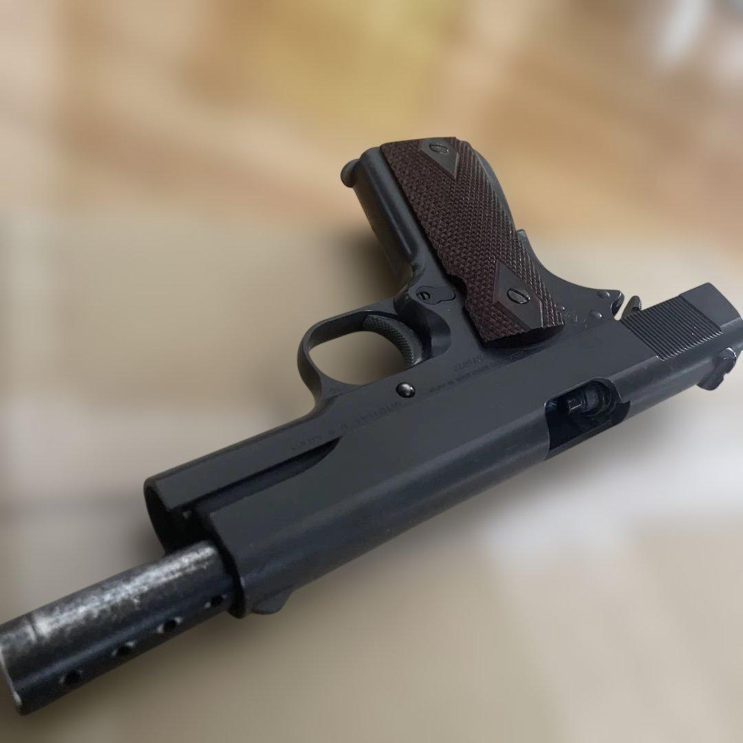 1911スタイルガスガン 木製グリップ日本製プラスチック製品 ゲーム