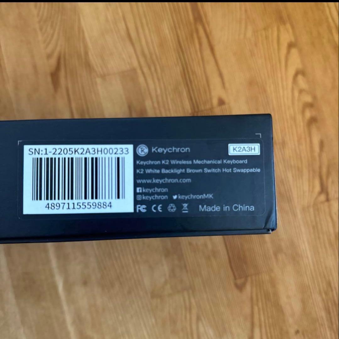 KeychronK2 US HotSwap whiteLED 茶軸 リストレスト - メルカリ