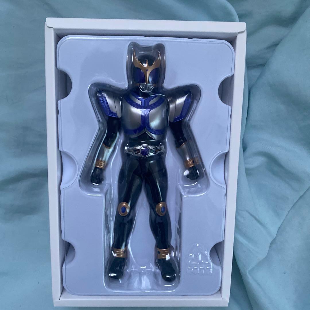S.H.Figuarts 真骨彫製法　仮面ライダークウガ　タイタンフォーム